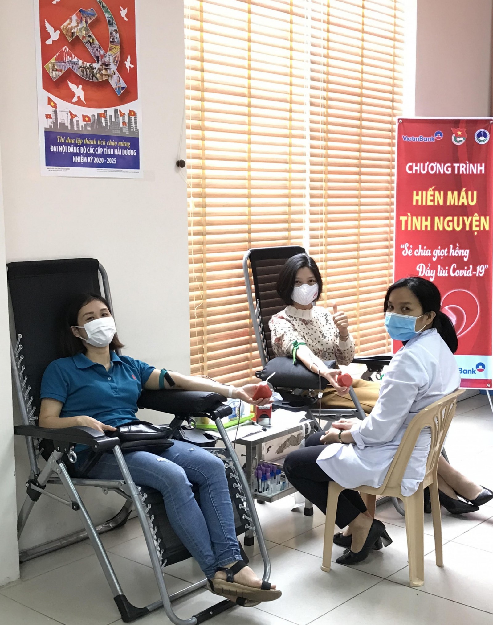 Cô Nguyễn Thị Phương (cán bộ Thư viện)